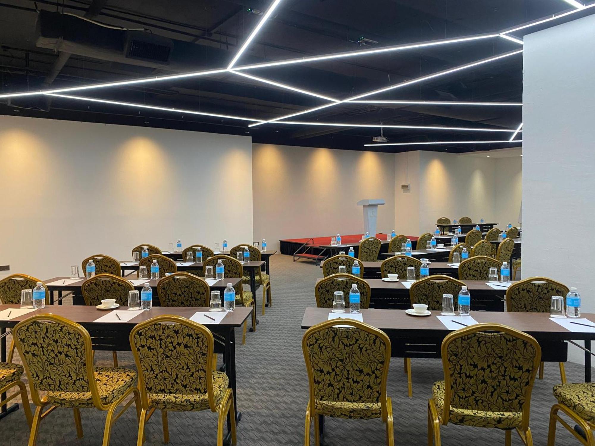 Renai Hotel Kota Bharu Esterno foto