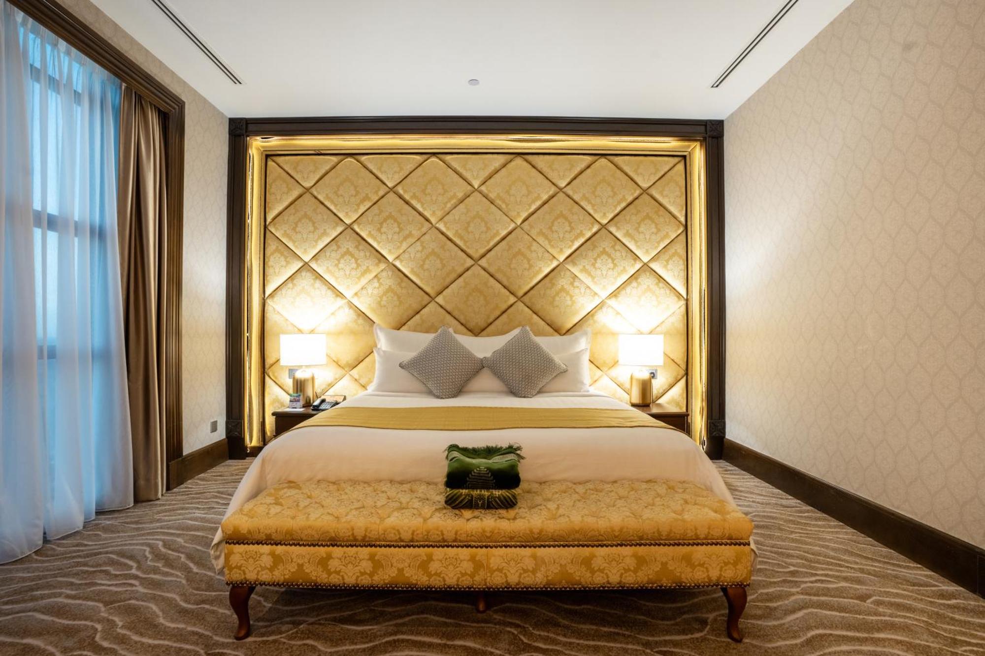 Renai Hotel Kota Bharu Esterno foto