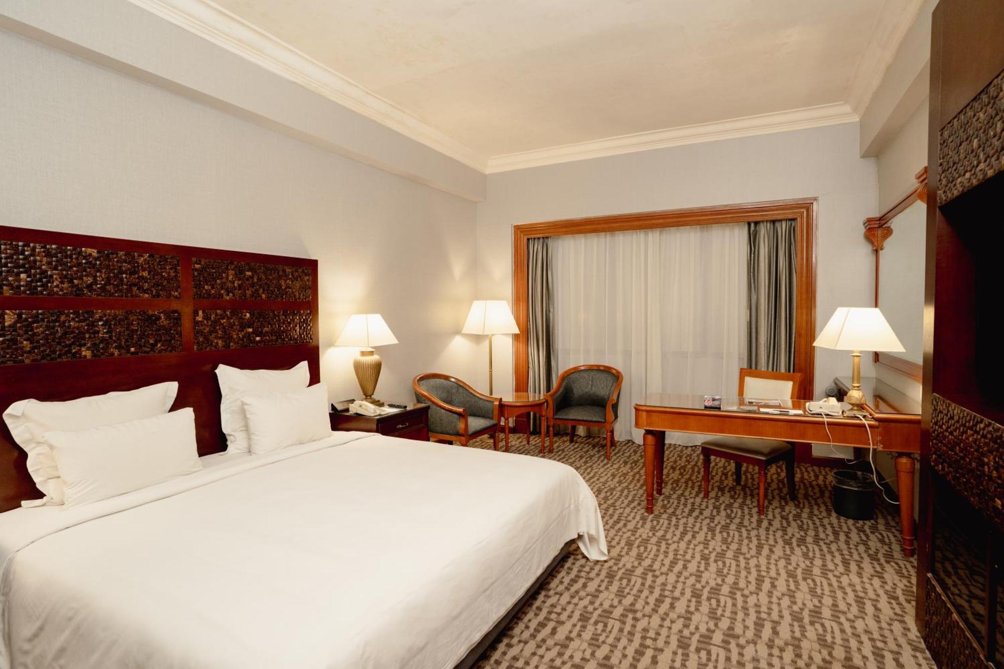 Renai Hotel Kota Bharu Esterno foto