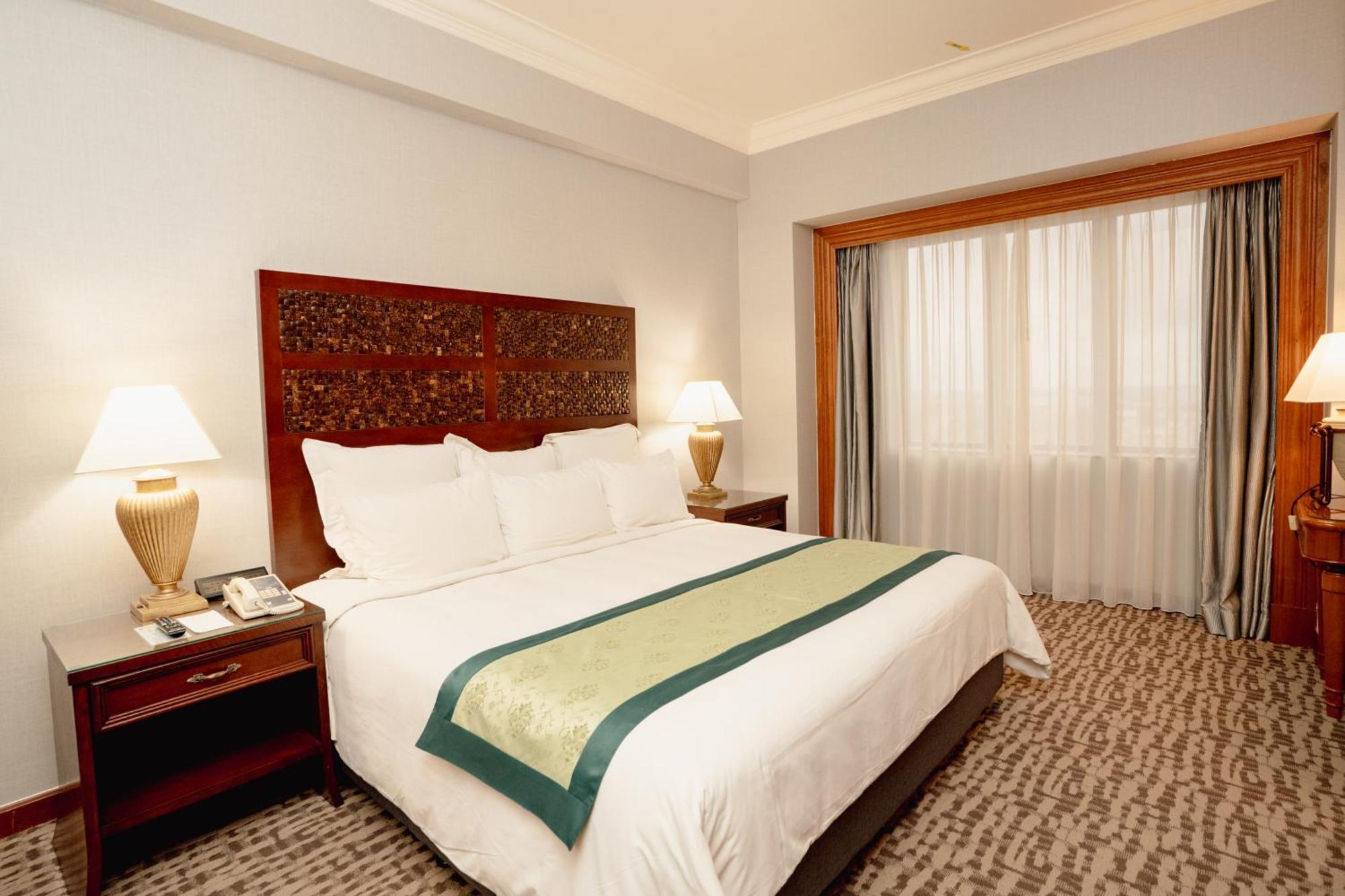 Renai Hotel Kota Bharu Esterno foto